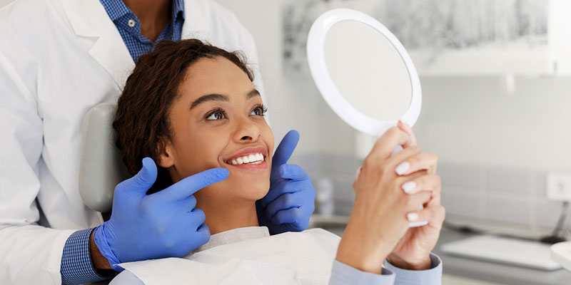 Three Reasons to Choose Professional Teeth Whitening